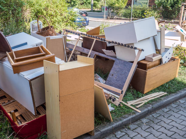 Best Yard Waste Removal  in Albany, TX